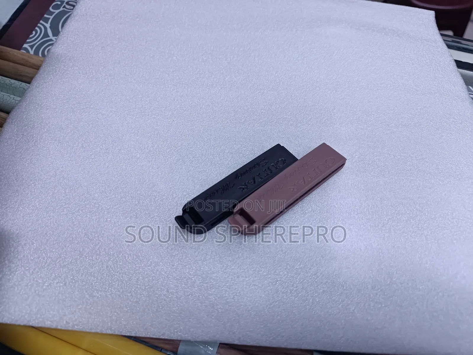 Guitar Mute