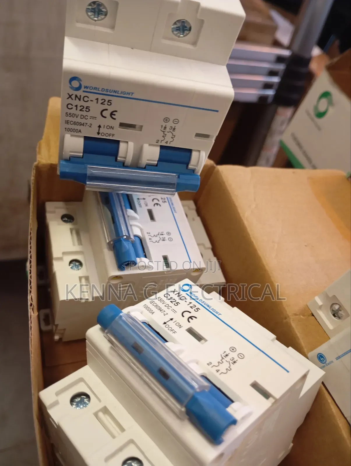 Circuit Breaker for Solar System Breaker. 2pole 125A