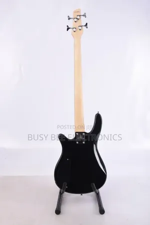 4-String Bass Guitar, Right Handed