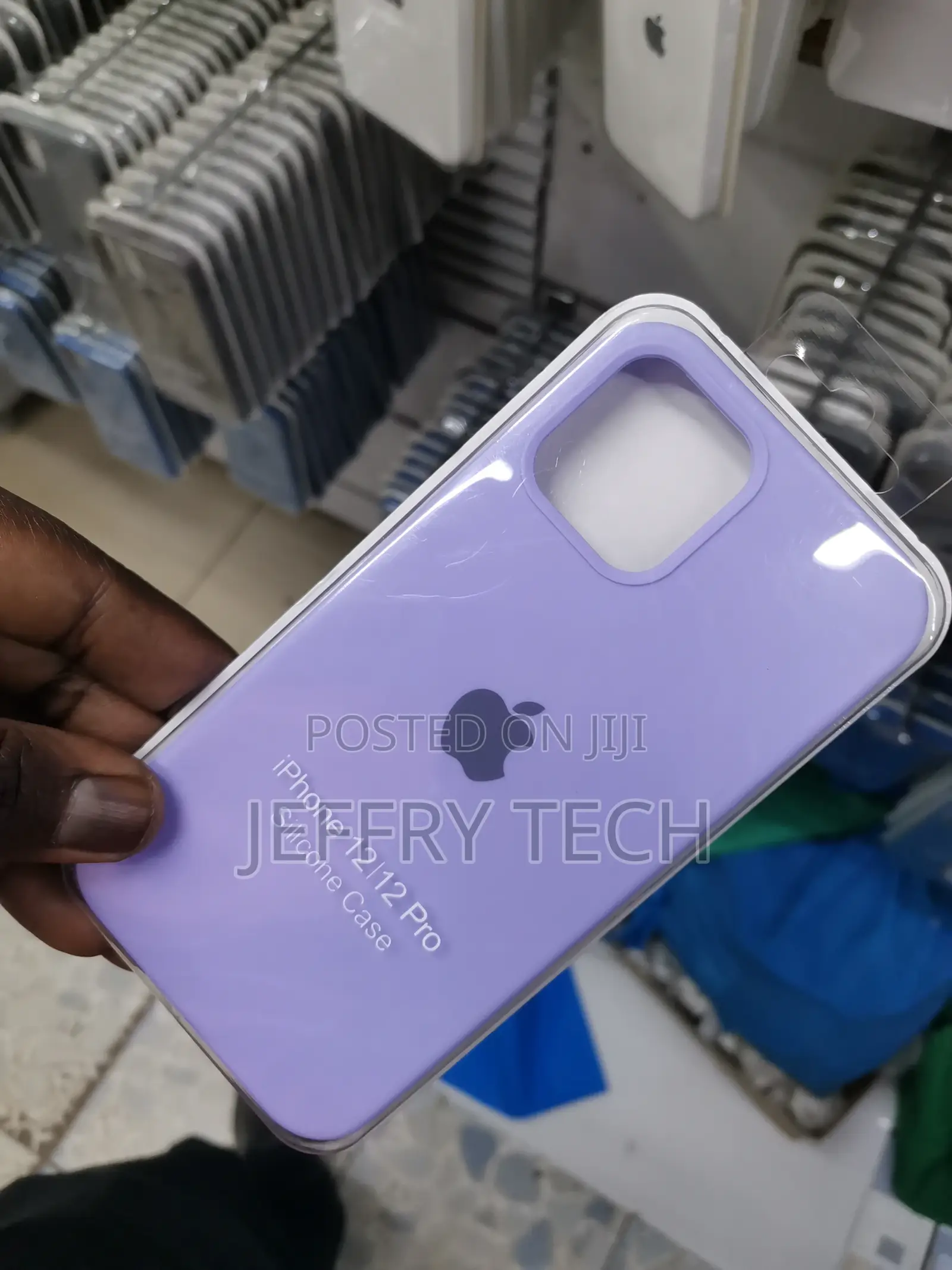 Silicone Case Lilac iPhone 12 Pro