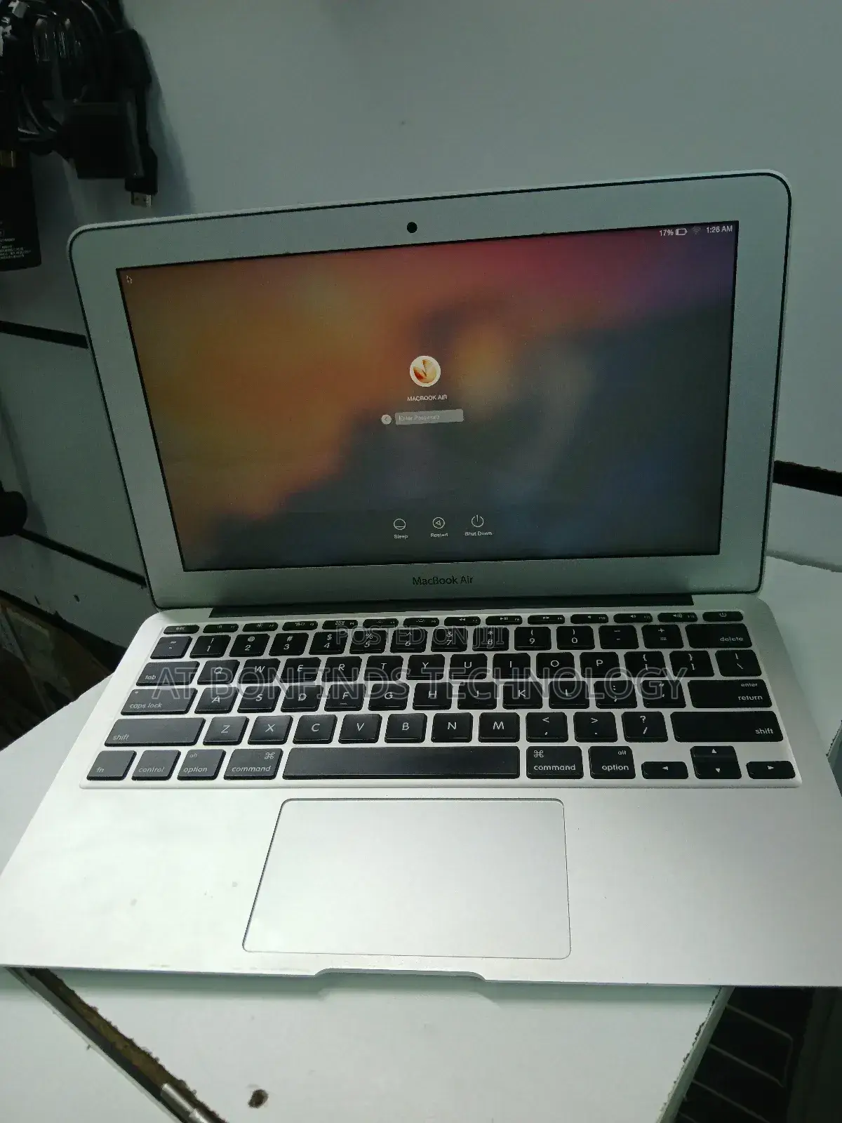 Laptop Apple MacBook Air 4GB Intel Core I5 SSD 128GB