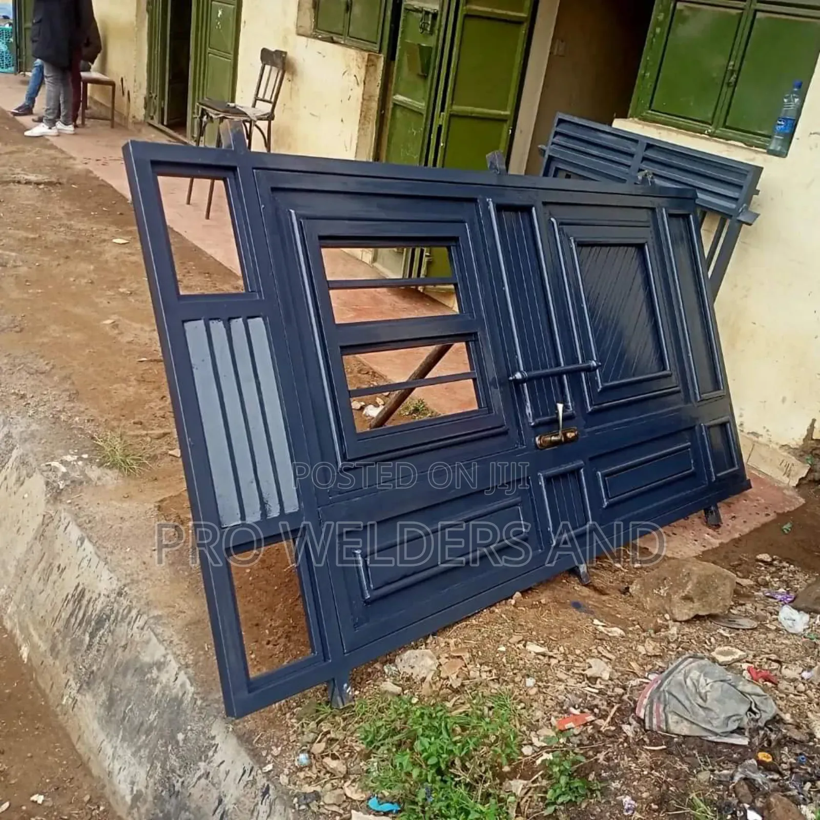 Simple Maindoors