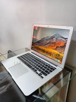 Laptop Apple MacBook Pro 2013 8GB Intel Core I7 SSD 256GB