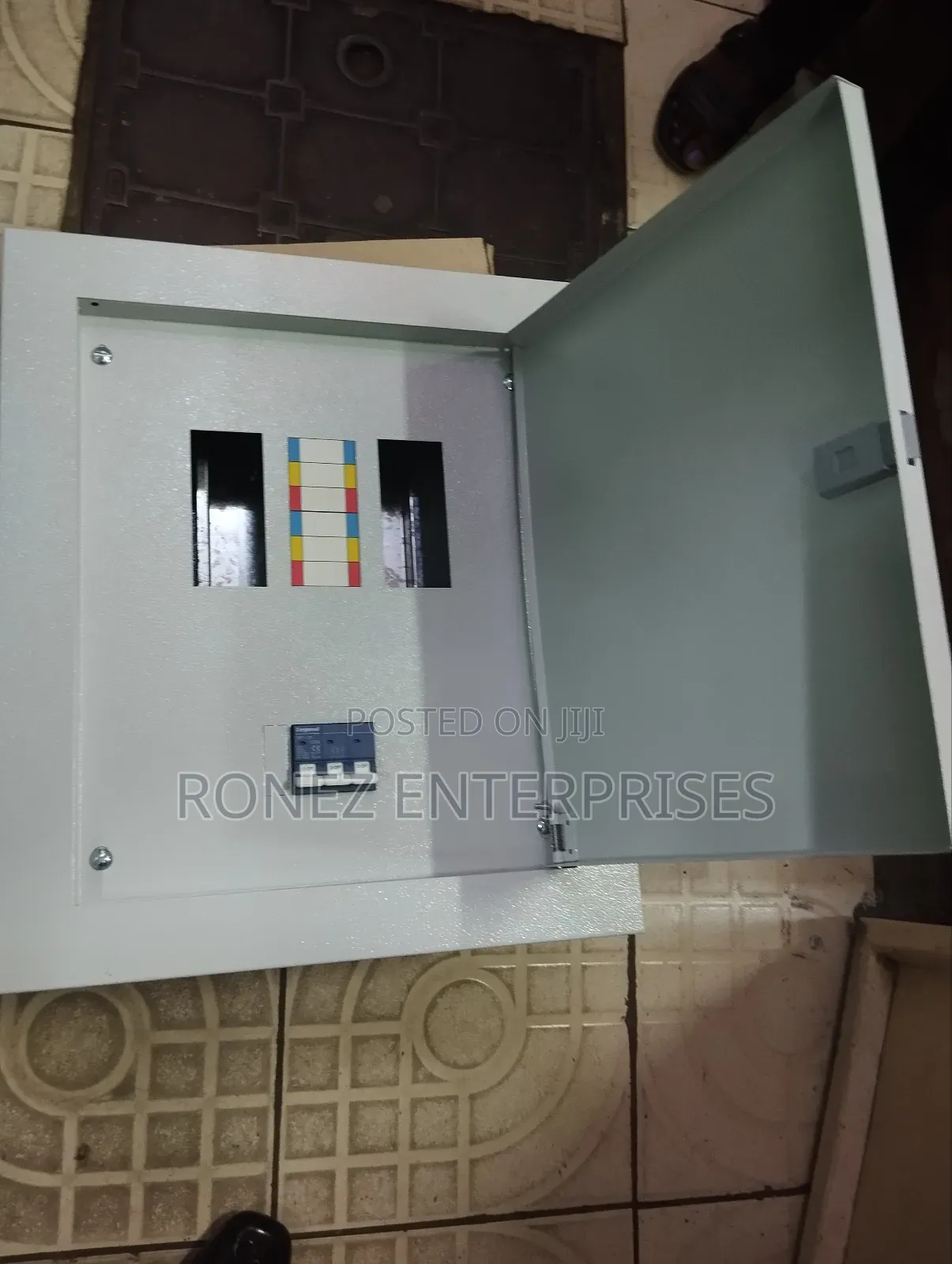 Distribution Board 4 Way