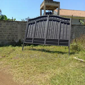 Mate Black Affordable Swinggate