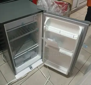 Premier 90l Single Door Fridge Refrigerator°°••°°