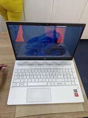 Laptop HP Pavilion 15 16GB AMD Ryzen 5 SSHD+SSD 512GB
