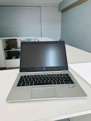 Laptop HP EliteBook 830 G5 8GB Intel Core I5 SSD 256GB