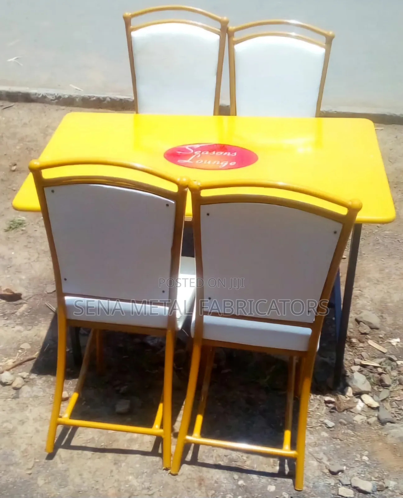 Restaurant Set With 4 Chairs and Table