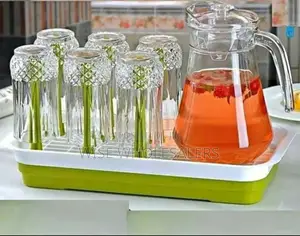 Set Of 6 Glasses Plus 1 Jug ✓