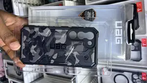 UAG Pathfinder Camo Tough Case - For Samsung Galaxy S23