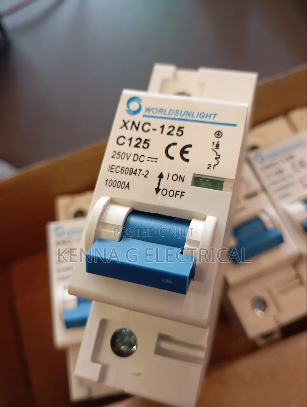 MCB 2pole Circuit Breaker DC 125A