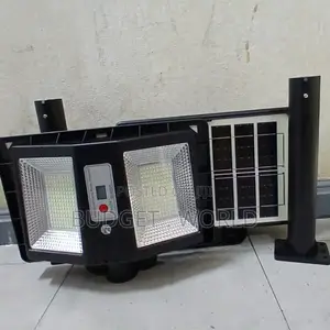 Dusk to Dawn Led Solar Powered Street Lamp at 200 Watts