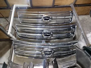 Axio/Fielder 2007-2010 Grille