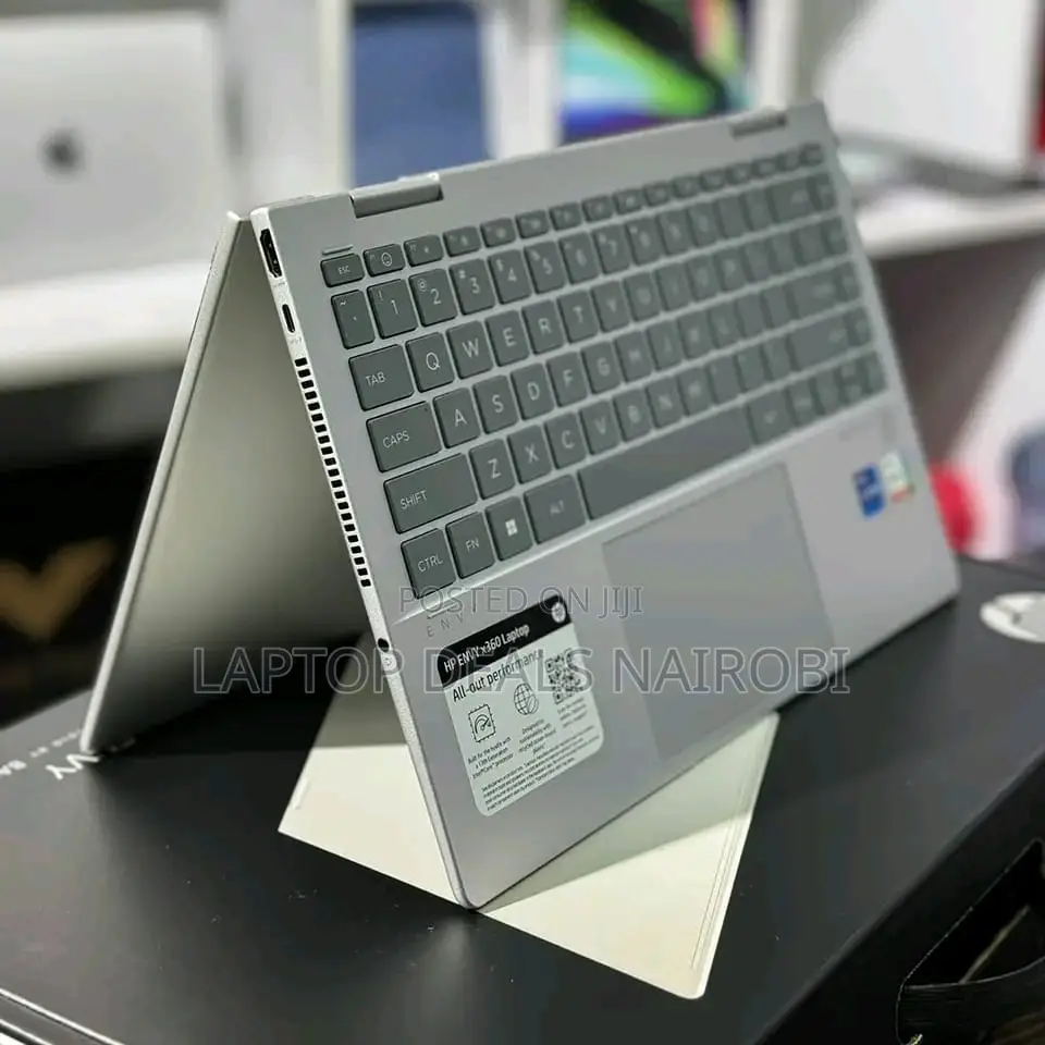 Laptop HP Envy 14 16GB Intel Core I7 SSD 1T