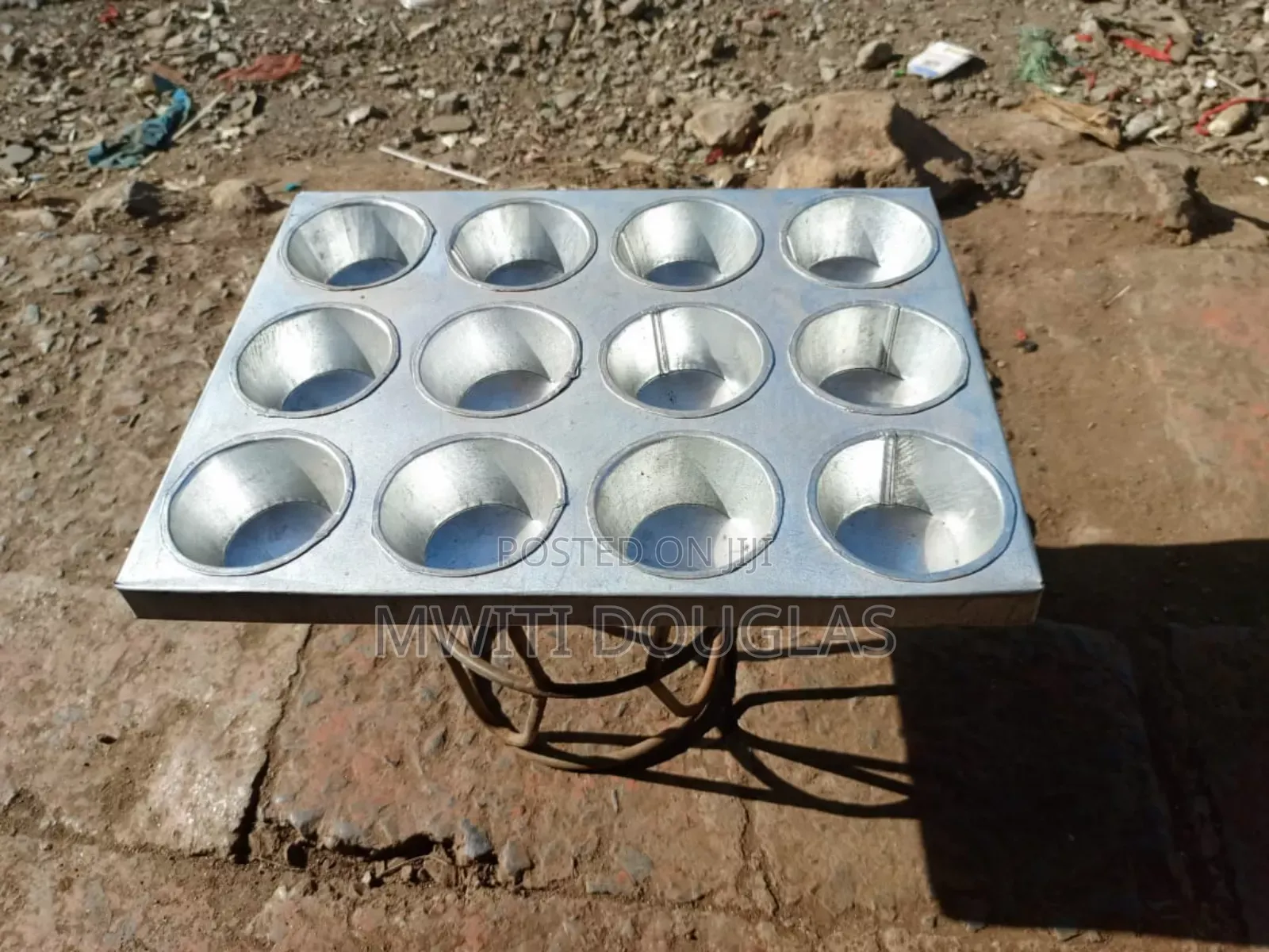 Commercial Queen Cake Baking Tins