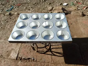 Commercial Queen Cake Baking Tins