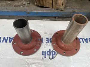 F91409-11/F91409-12 Gearbox First Input Bearing Shaft Cover.
