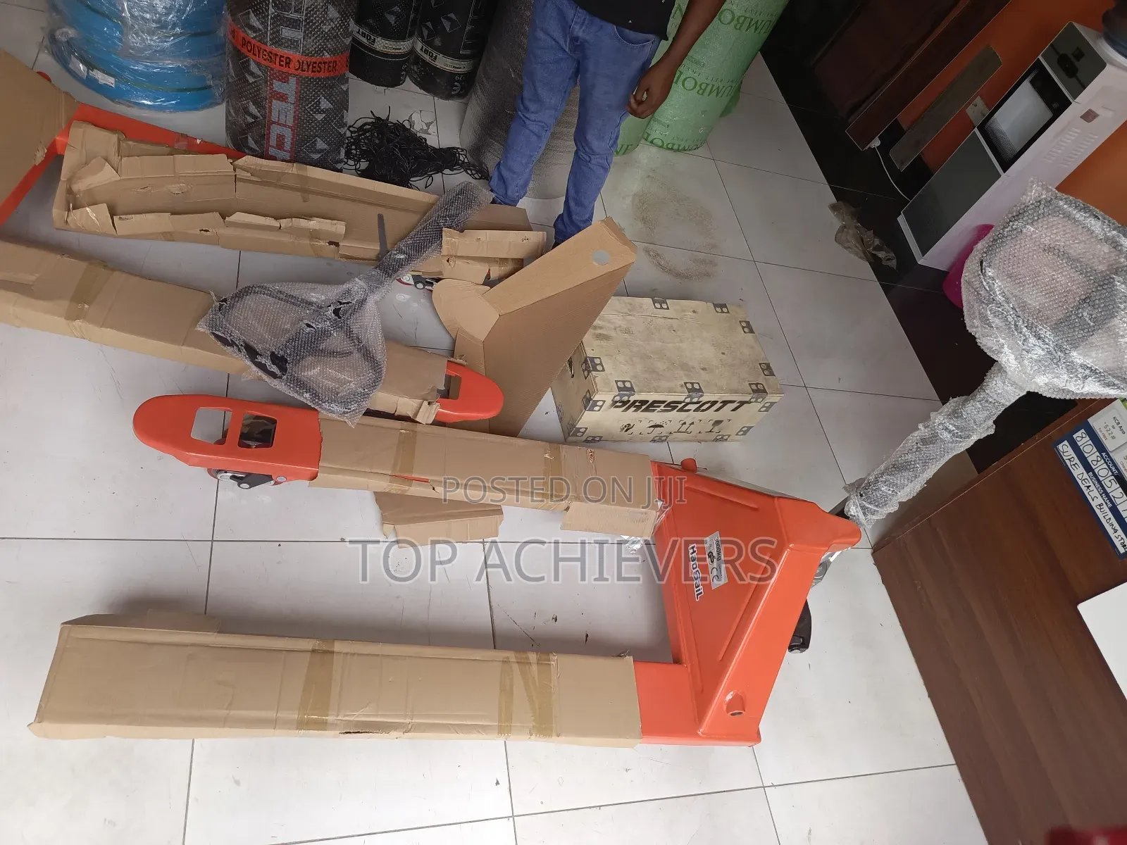 3000kg Pallet Truck