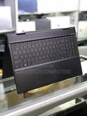 Laptop HP Envy 15 8GB AMD Ryzen 5 SSD 256GB