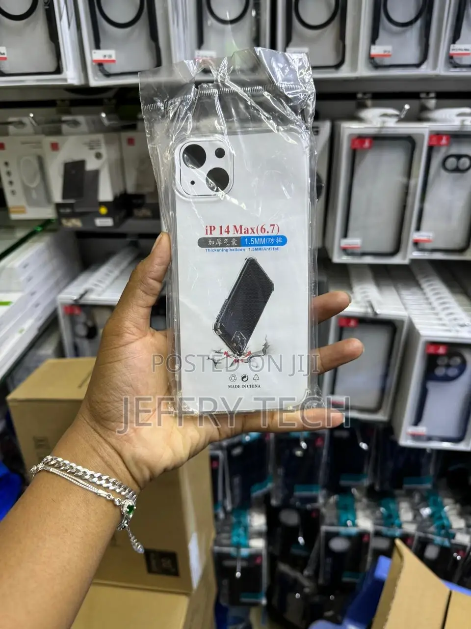 iPhone 14 Plus Case Clear Guard