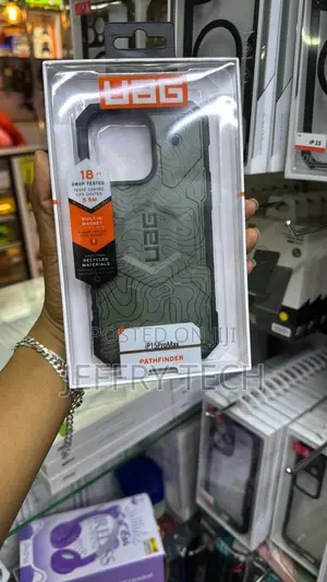 Urban Armor Gear UAG Pathfinder SE for iPhone 15 Pro Max Cas