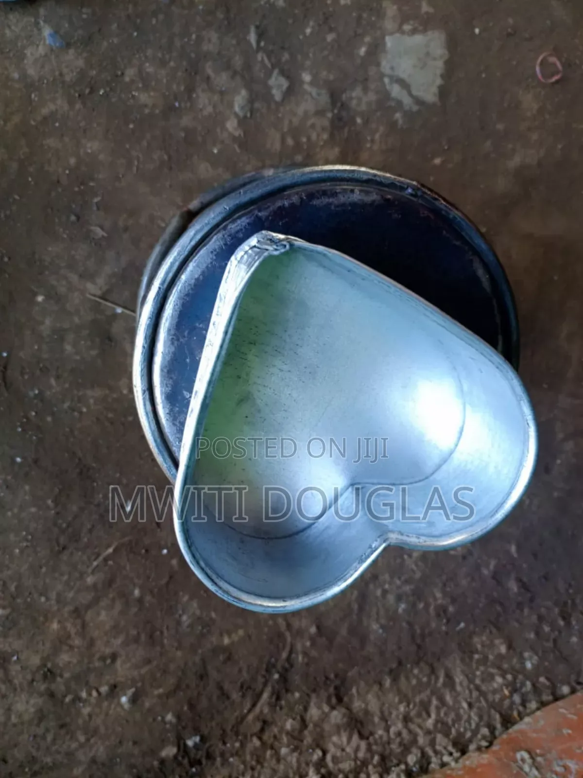 Valuable 1kg Love Cake Baking Tin