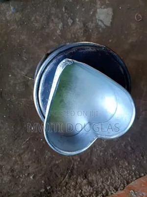 Valuable 1kg Love Cake Baking Tin
