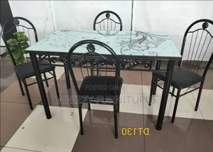 Four Seater Dinning Table