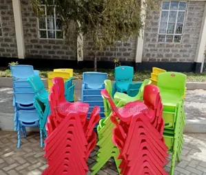Kindergarten Plastic Chairs > Perfect Quality.