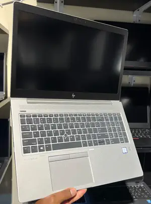 Laptop HP EliteBook 850 G5 16GB Intel Core I7 SSD 256GB
