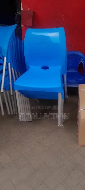 Plastic Chairs With Metal Tubing Legs