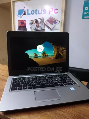 Laptop HP EliteBook 820 G3 8GB Intel Core I5 SSD 256GB