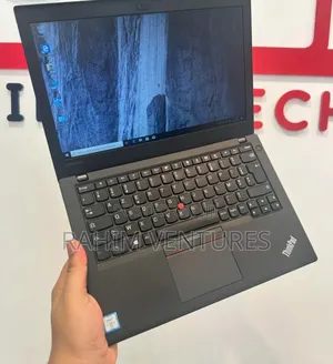 Laptop Lenovo ThinkPad X270 8GB Intel Core i5 SSD 256GB