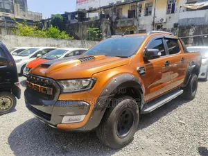 Toyota Hilux 2017 Orange
