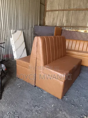 Back to Back Vip Restaurant Couch, Light Brown 