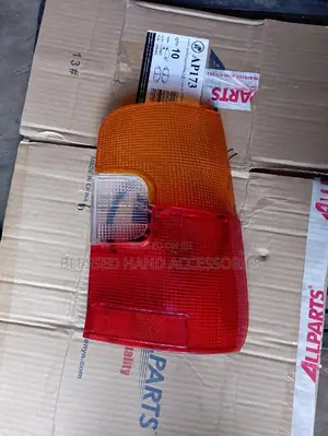 Tail Lens 102 Wagon