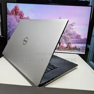 Laptop Dell Latitude 15 E5540 32GB Intel Xeon SSD 512GB