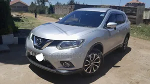 Nissan Xtrail Newshape for Car Rental /Car Hire
