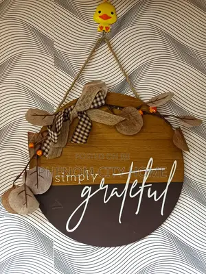 Modern Round Decorative Wall Hanging