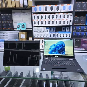Laptop Lenovo ThinkPad X380 Yoga 8GB Intel Core I5 SSD 256GB