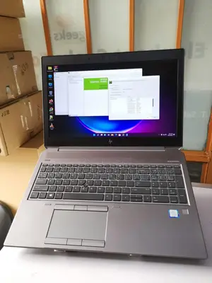 Laptop HP ZBook Studio G5 32GB Intel Core I7 SSD 256GB