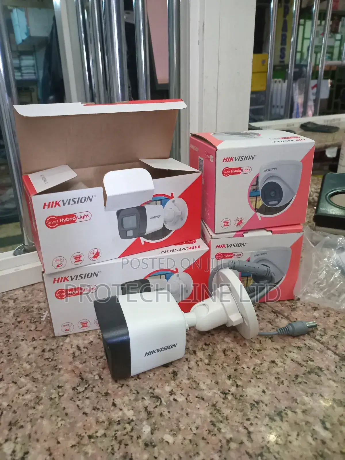 CCTV Camera 2mp Smart Hybrid Colorvu