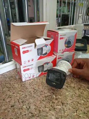 CCTV Camera 2mp Smart Hybrid Colorvu