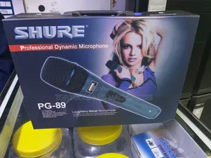 Shure Professional Dynamic Wired Microphone