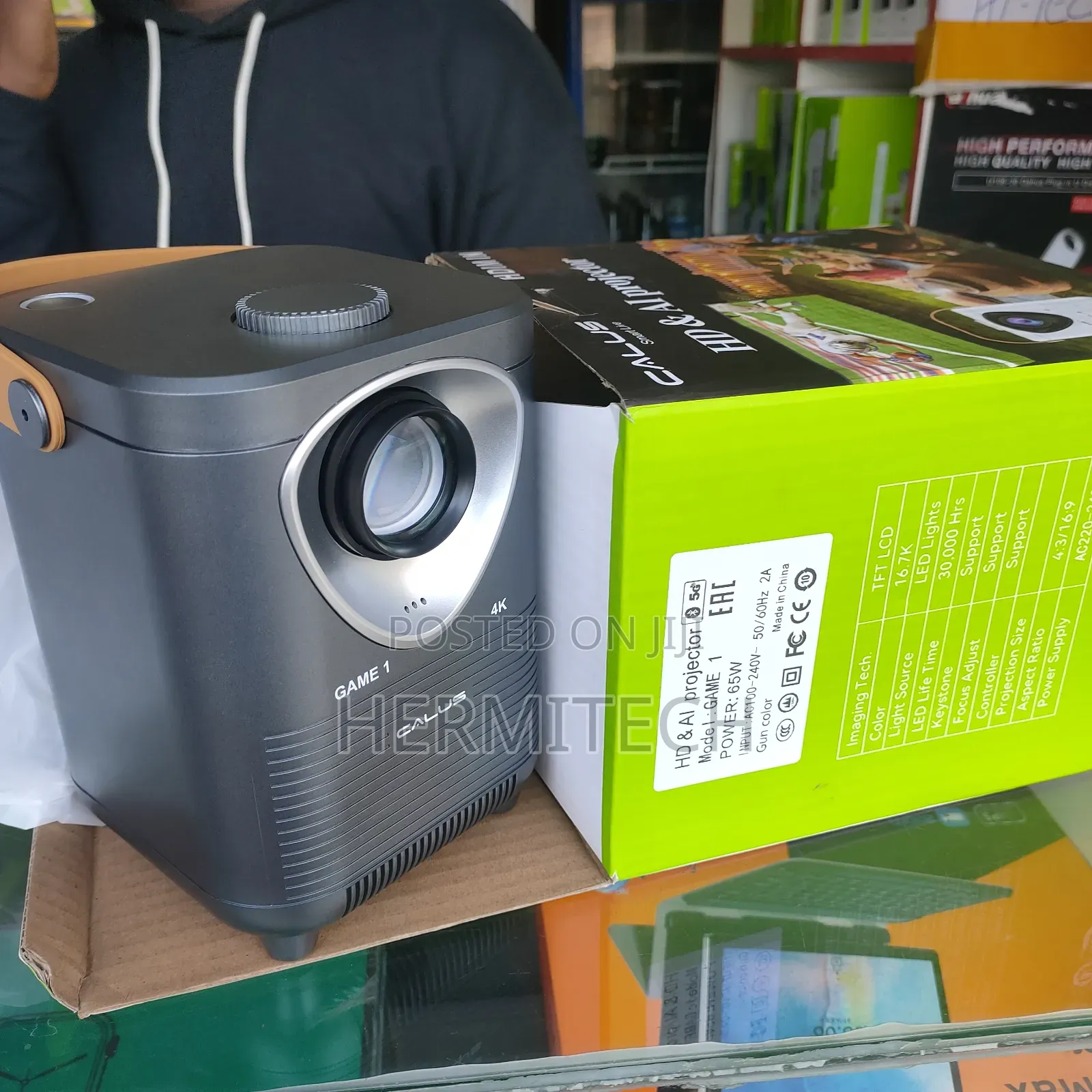 Calus Android Projector With HDMI And 4k Resolution 110"