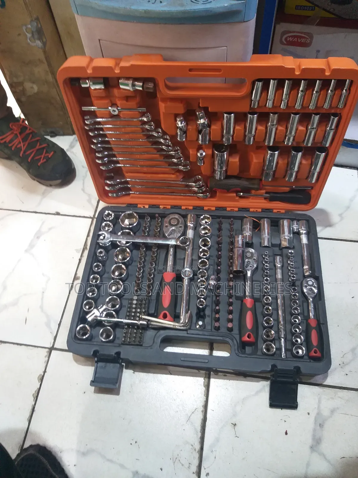 216 PCS 1⁄4" 3⁄8" 1⁄2" Dr.Socker Wrench Set