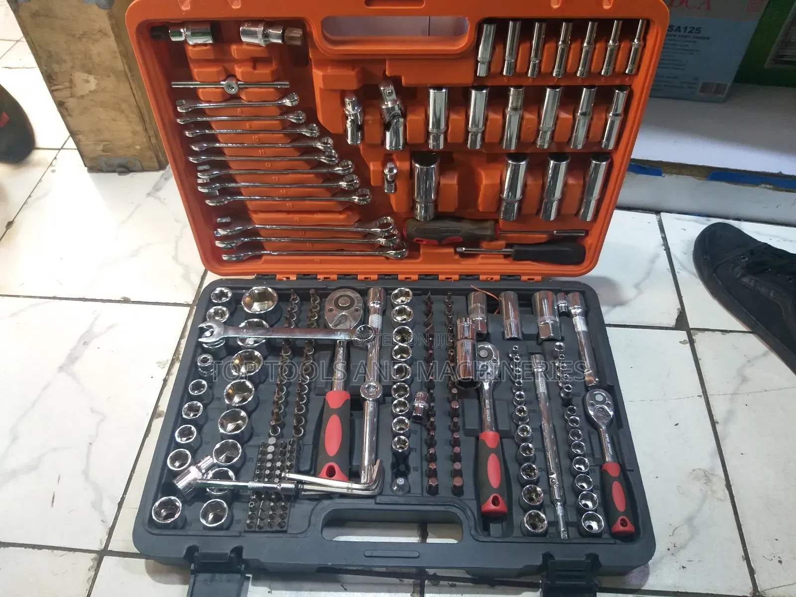 216 PCS 1⁄4" 3⁄8" 1⁄2" Dr.Socker Wrench Set