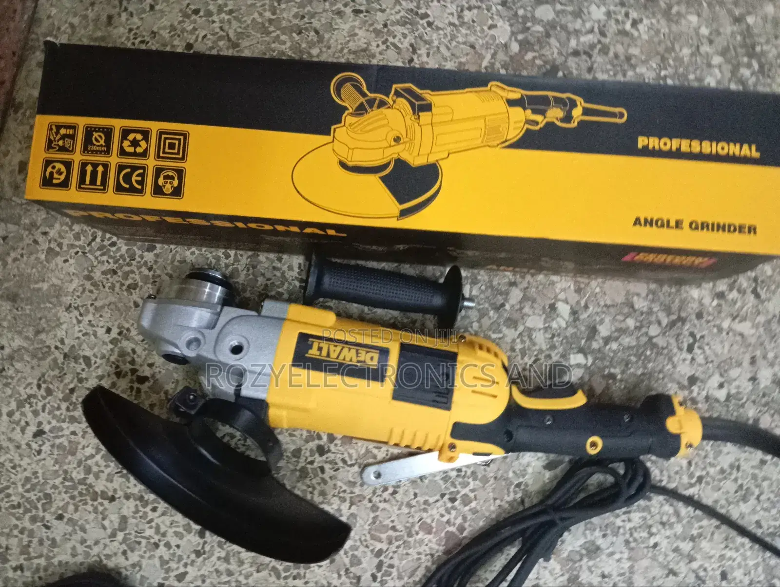 Dewalt Grinder 9inches Machine