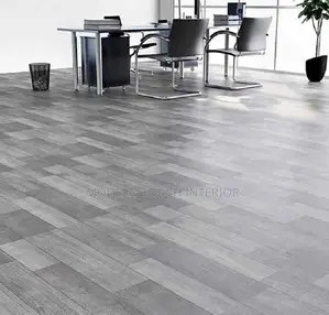 Grey Vinyl Wall to Wall Flooring